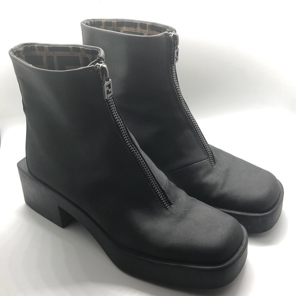 SOLD!! Vintage Fendi Platform Boots - Picture 2 of 7
